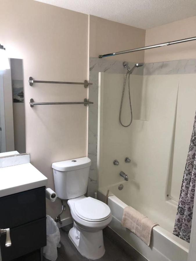 坎莫尔Unit #302 Mountain View 2 Beds In Dt公寓 外观 照片